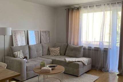 Wohnung Giesen - 3 Zimmer, 72 m&sup2;, 590&euro; | Angebot:26732547