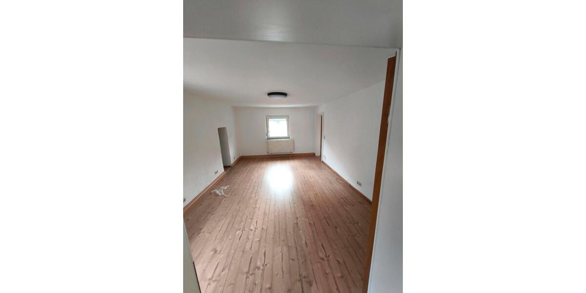 Etagenwohnung Wissen - 2 Zimmer, 70 m&sup2;, 560&euro; | Angebot:26522423