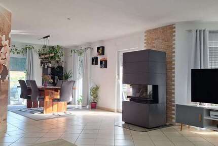 Wohnung zum Mieten in Lohrsdorf 1.150 € 125 m² 4 zimmer