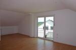 Dachgeschoßwohnung Röttenbach - 2 Zimmer, 79 m&sup2;, 640&euro; | Angebot:26129629