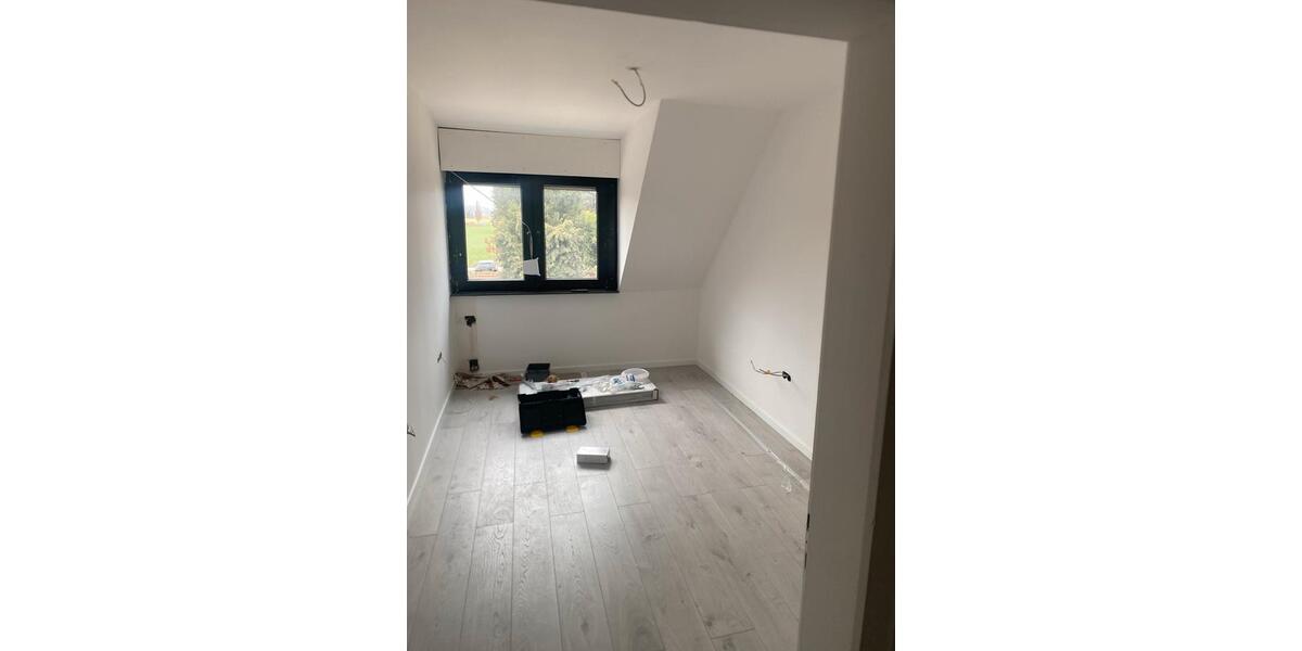 Dachgeschoßwohnung Bedburg - 2 Zimmer, 55 m&sup2;, 830&euro; | Angebot:24745897