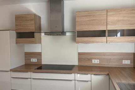 Wohnung Hünfeld - 4 Zimmer, 104 m&sup2;, 950&euro; | Angebot:26632472