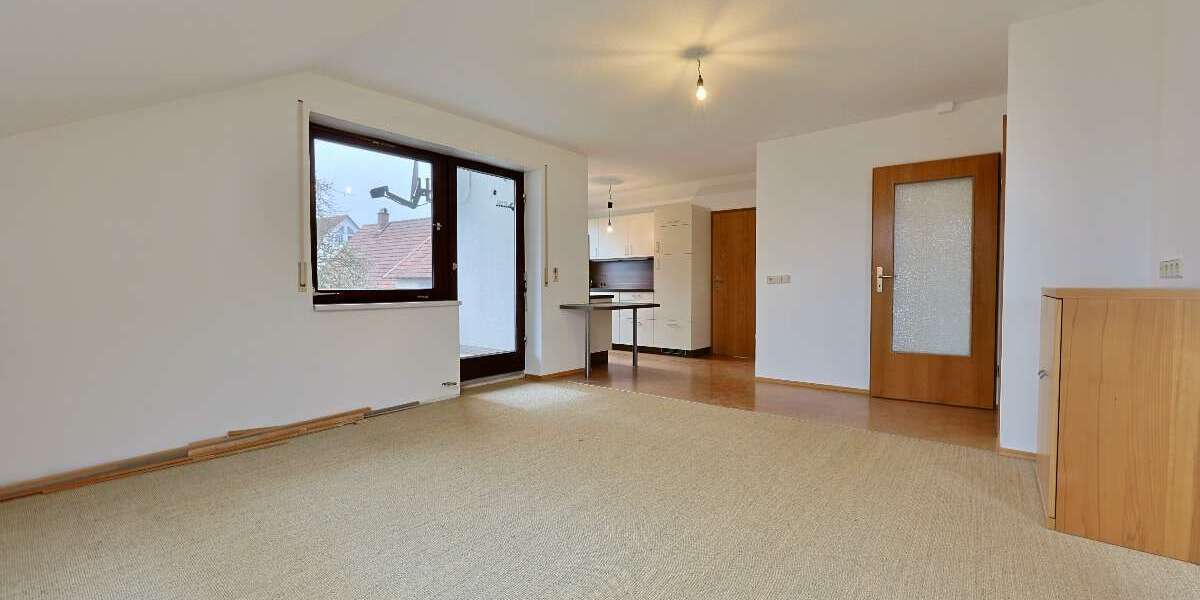 Etagenwohnung Erbach - 4 Zimmer, 97 m&sup2;, 950&euro; | Angebot:23805679