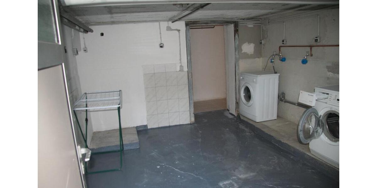 Dachgeschoßwohnung Duisburg Rheinhausen - 2 Zimmer, 32 m&sup2;, 345&euro; | Angebot:26528604