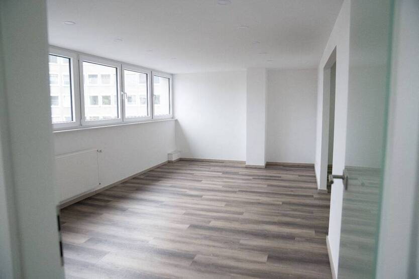 sanierte Bürofläche am Wiener Platz - All-in-Miete