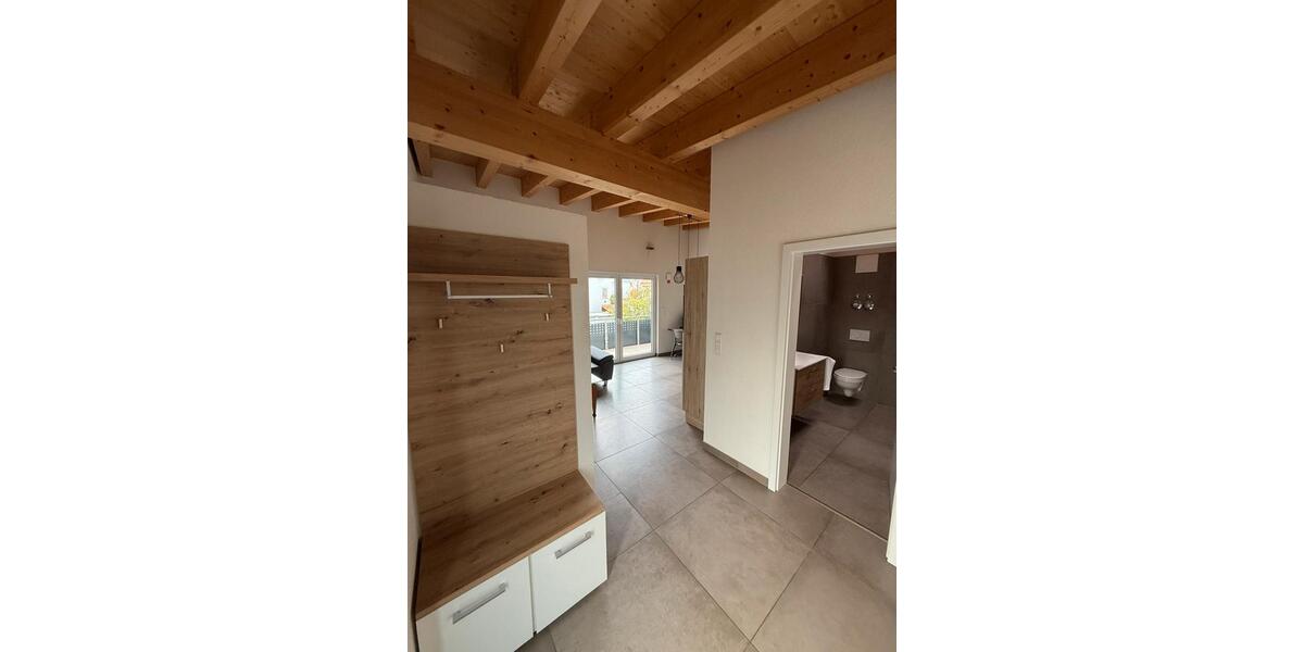 Wohnen auf Zeit Göppingen - 2 Zimmer, 55 m&sup2;, 1.600&euro; | Angebot:24837606