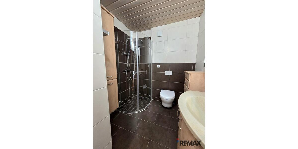 Etagenwohnung Coburg - 4 Zimmer, 75 m&sup2;, 800&euro; | Angebot:26634328