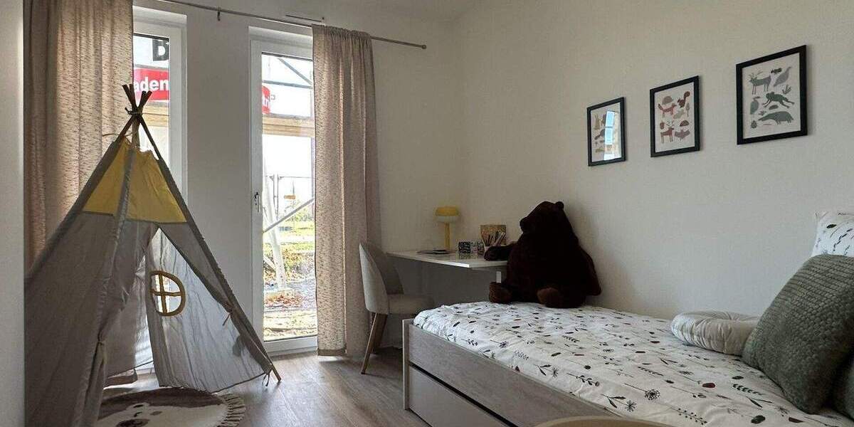 Etagenwohnung Ottendorf-Okrilla Medingen - 3 Zimmer, 80 m&sup2;, 1.300&euro; | Angebot:25682573