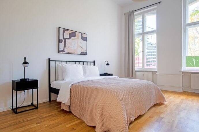 Etagenwohnung Berlin Schöneberg - 5 Zimmer, 140 m&sup2;, 2.310&euro; | Angebot:26196253