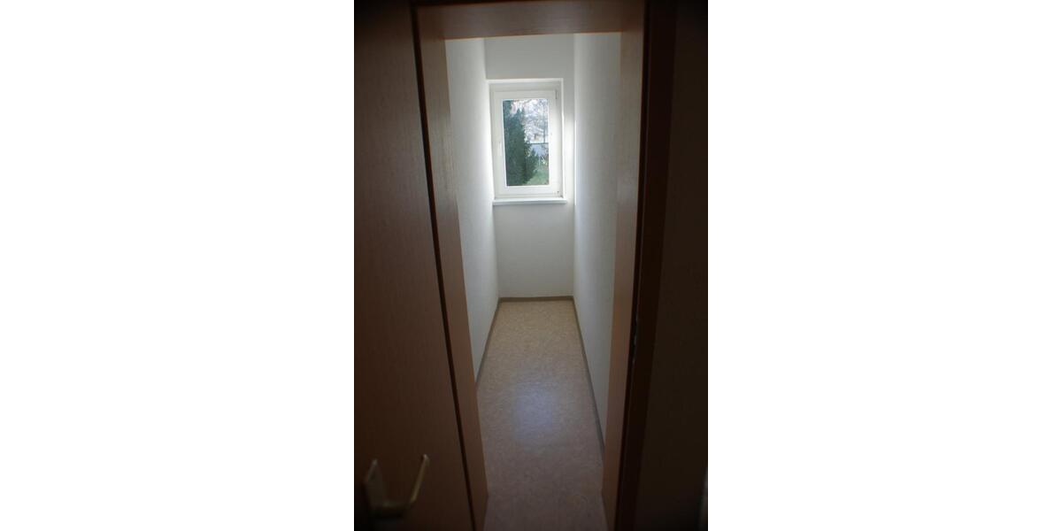 Etagenwohnung Halsbrücke - 1 Zimmer, 43 m&sup2;, 260&euro; | Angebot:26646304