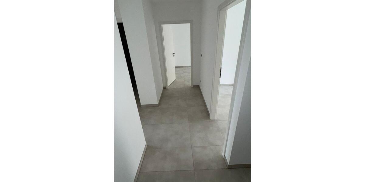 Etagenwohnung Köln Mülheim - 4 Zimmer, 107 m&sup2;, 2.030&euro; | Angebot:26326992