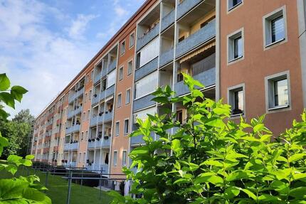 4-Raum Wohnung mit Einbauküche 4 zimmer