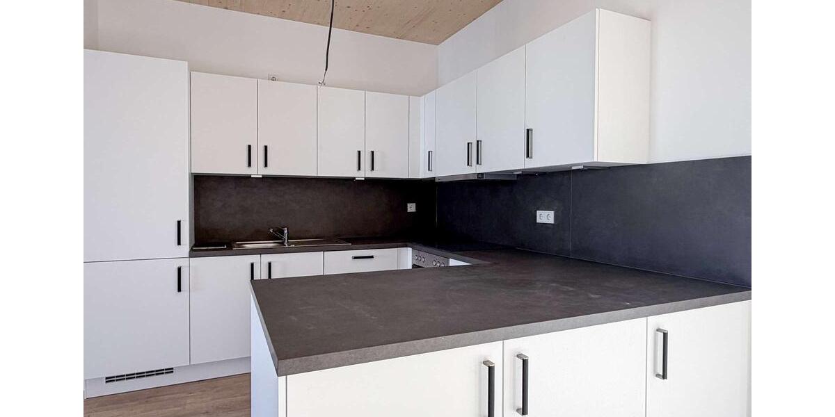 Dachgeschoßwohnung Heilbronn Kernstadt - 4 Zimmer, 98 m&sup2;, 1.709&euro; | Angebot:26458981