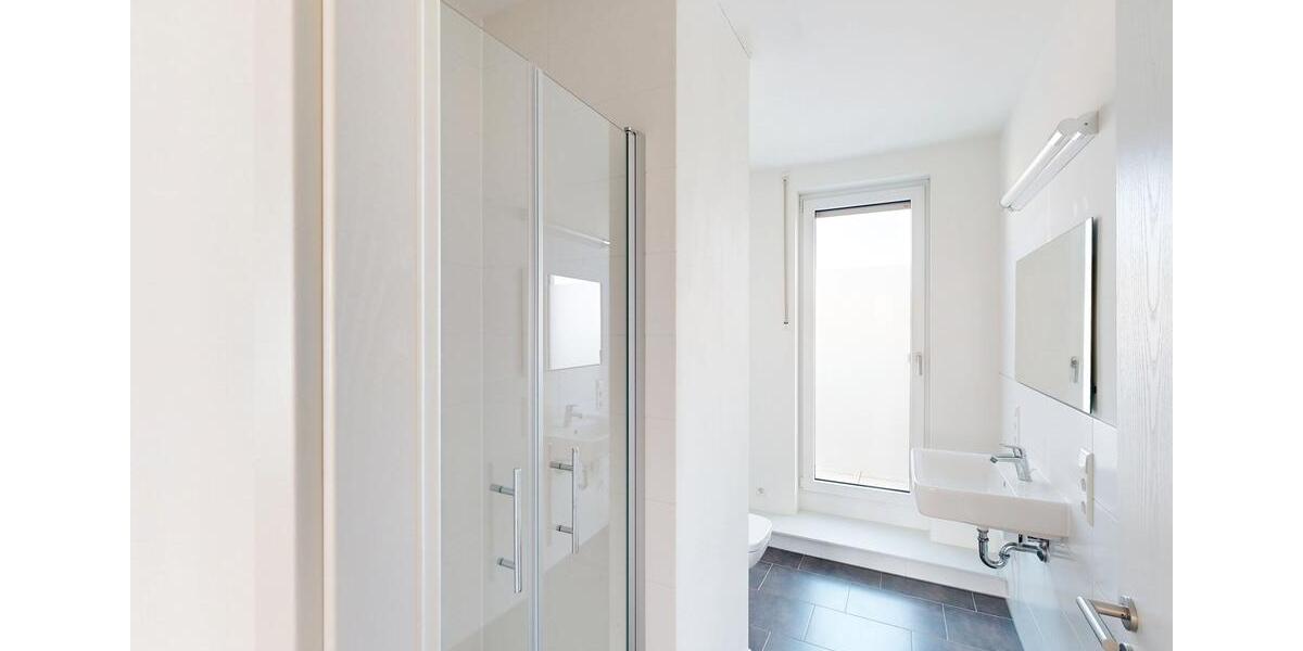 Einfamilienhaus Frankfurt am Main Nord-Ost - 4 Zimmer, 127 m&sup2;, 2.345&euro; | Angebot:25977952