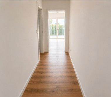 Erdgeschoßwohnung Kreuztal - 3 Zimmer, 100 m&sup2;, 1.300&euro; | Angebot:26295379