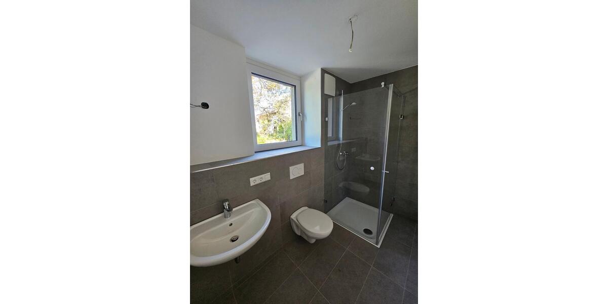 Etagenwohnung Efringen-Kirchen Kirchen - 3 Zimmer, 78 m&sup2;, 1.050&euro; | Angebot:26441779