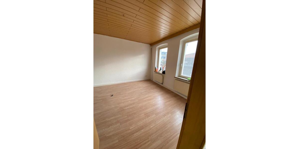 Erdgeschoßwohnung Selb - 3.5 Zimmer, 90 m&sup2;, 580&euro; | Angebot:26587917