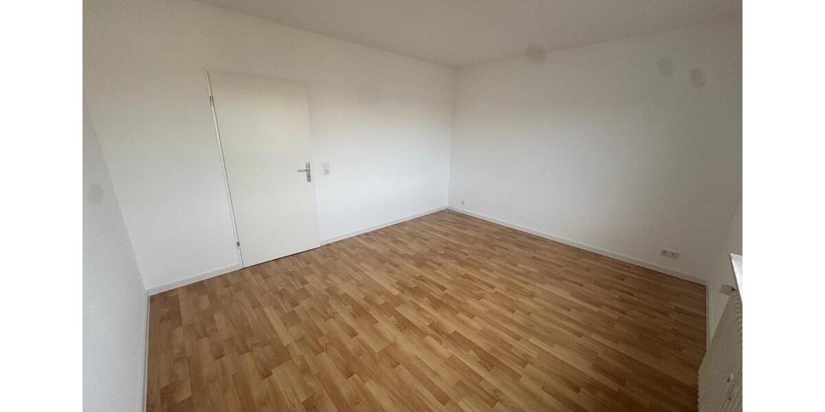 Etagenwohnung Hildesheim Himmelsthür - 3 Zimmer, 75 m&sup2;, 750&euro; | Angebot:24892713