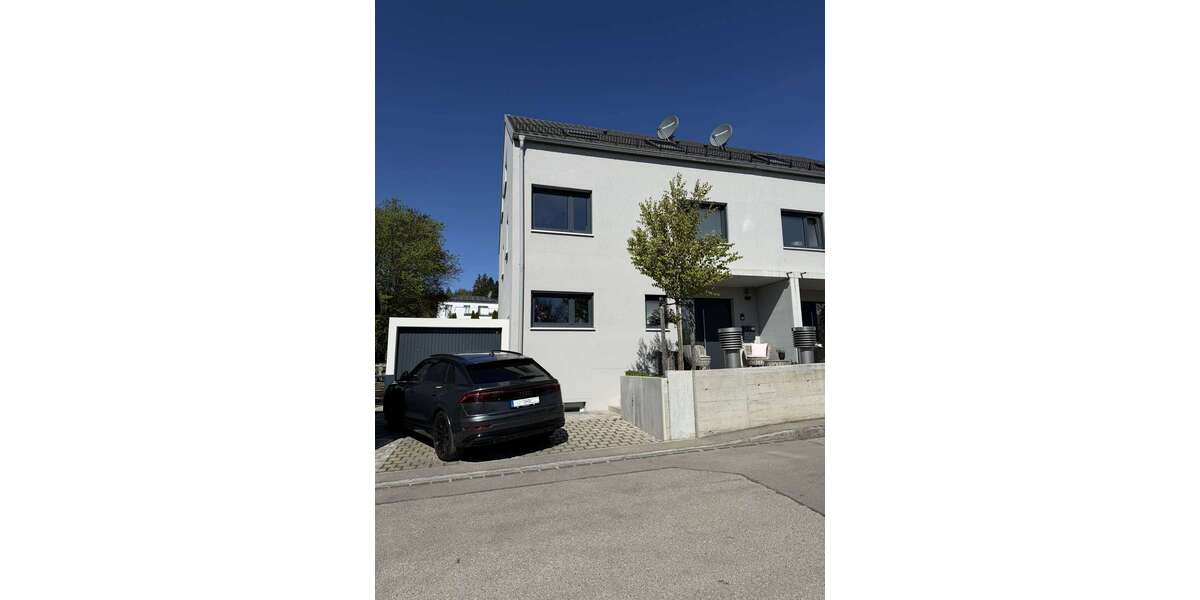 Einfamilienhaus Augsburg Neubergheim - 6 Zimmer, 170 m&sup2;, 2.600&euro; | Angebot:26766595