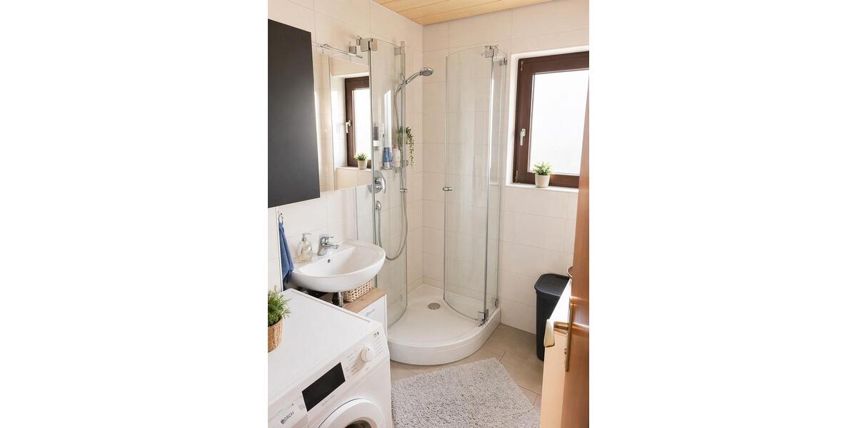 Etagenwohnung Ditzingen - 3 Zimmer, 84 m&sup2;, 1.300&euro; | Angebot:26289269