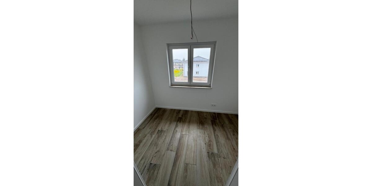 Sofort verfügbar: 5 Raum Wohnung mit Garten im Neubau 5 zimmer