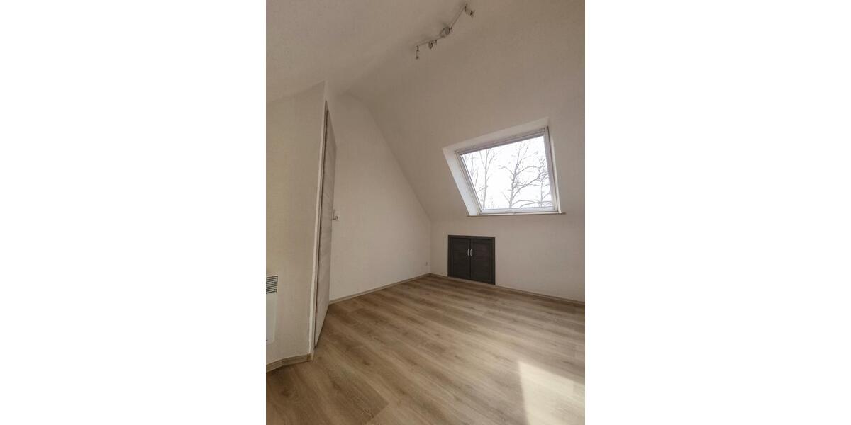Etagenwohnung Münsterhausen - 3 Zimmer, 70 m&sup2;, 580&euro; | Angebot:26658344