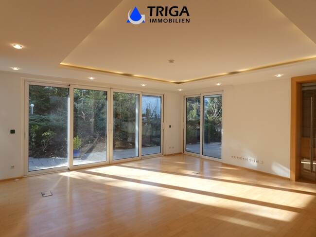 Doppelhaushälfte Nordhausen - 7 Zimmer, 340 m&sup2;, 2.200&euro; | Angebot:25703987