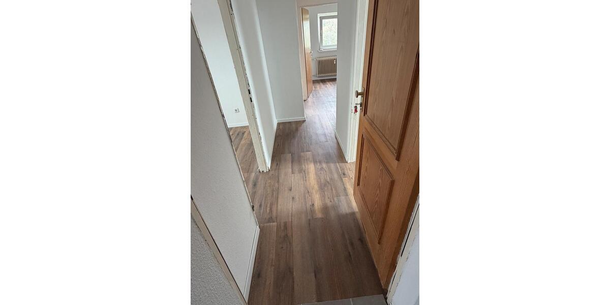 Etagenwohnung Seesen - 5 Zimmer, 62 m&sup2;, 450&euro; | Angebot:26660641