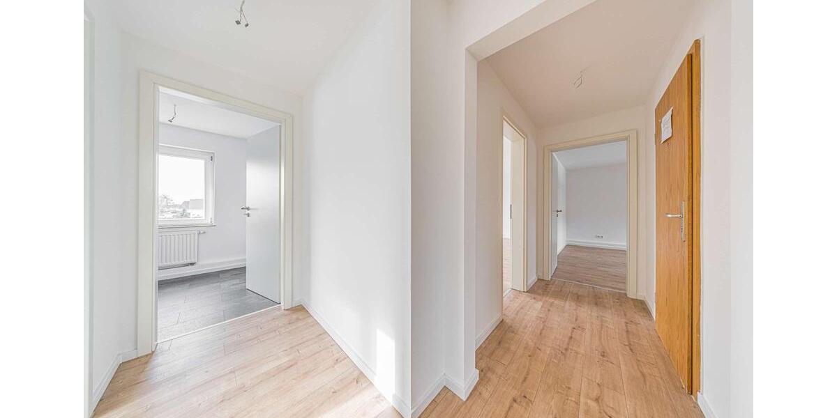 Etagenwohnung Borna - 3 Zimmer, 74 m&sup2;, 660&euro; | Angebot:26545939