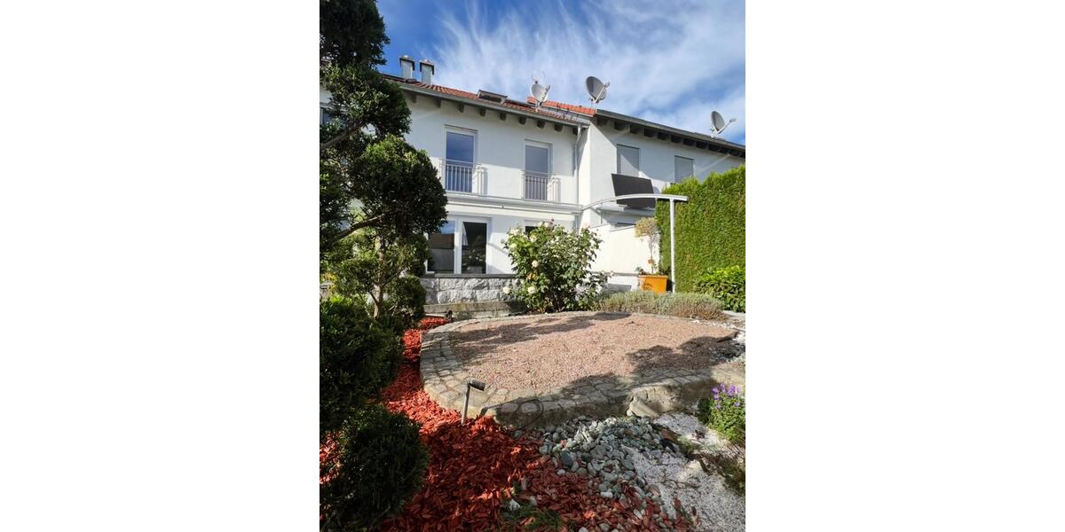 Renoviertes Wohnung (Reihenhaus) mit Marmorterasse bei Ulm 5 zimmer