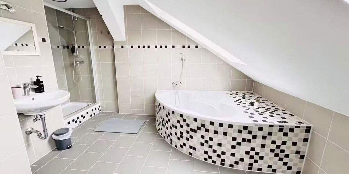 Etagenwohnung Pforzheim Nordstadt - 3 Zimmer, 110 m&sup2;, 1.050&euro; | Angebot:24748358