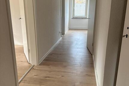 Wohnung Großmaischeid - 5 Zimmer, 120 m&sup2;, 750&euro; | Angebot:26538150