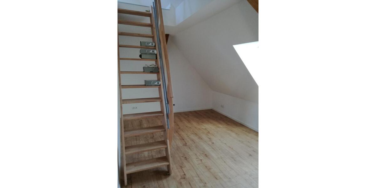 Dachgeschoßwohnung Friesack - 1 Zimmer, 35 m&sup2;, 380&euro; | Angebot:26032852