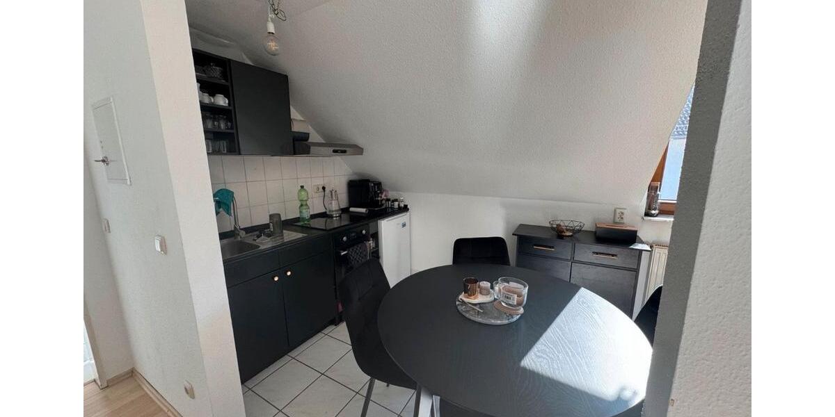 Dachgeschoßwohnung Budenheim - 1 Zimmer, 39 m&sup2;, 875&euro; | Angebot:26265788