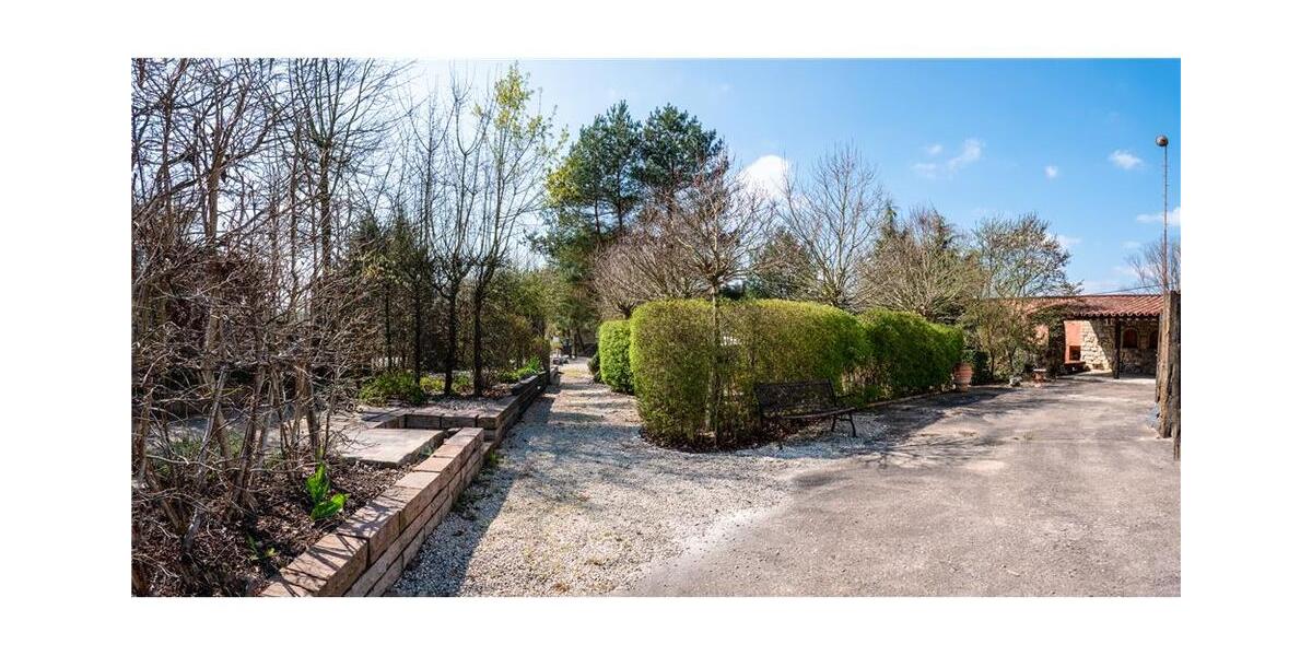 VERMIETUNG ! Halle mit großer Frei-Lagerfläche in Wallerfangen zimmer