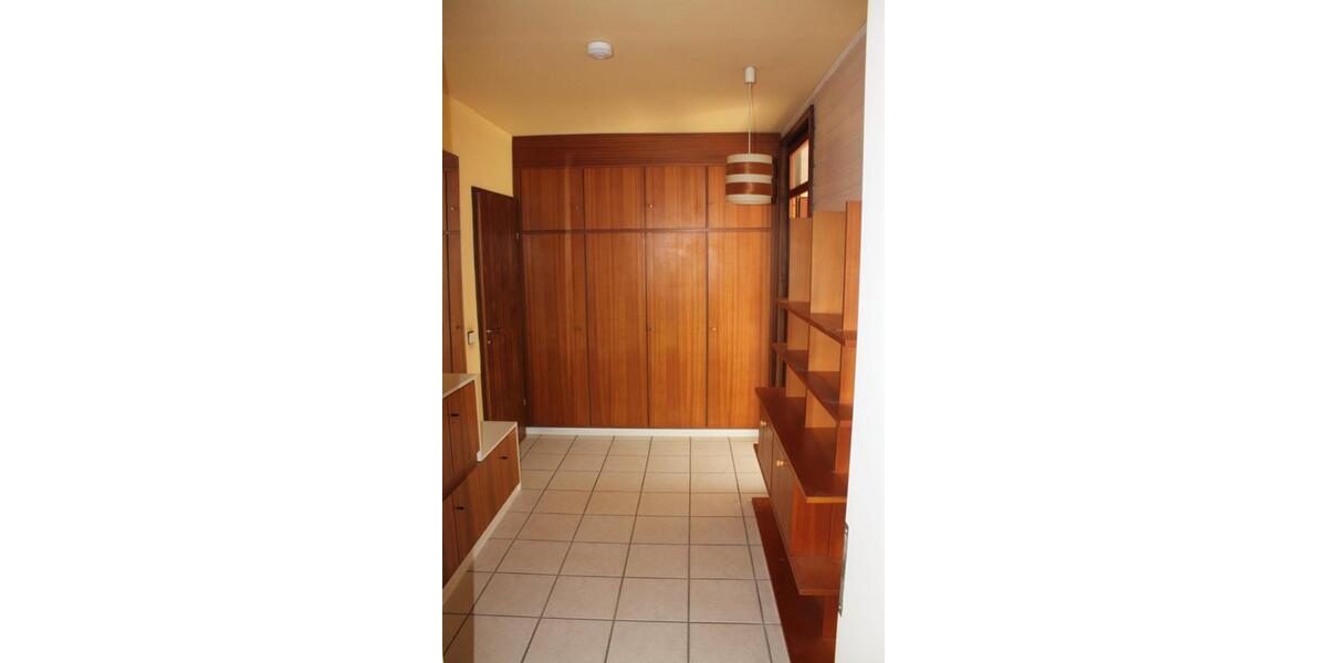 Bungalow Michelstadt - 5 Zimmer, 153 m&sup2;, 1.525&euro; | Angebot:24828710