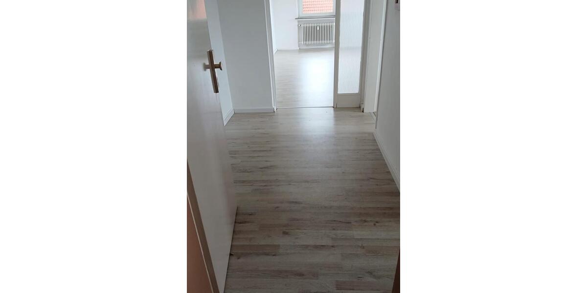 Dachgeschoßwohnung Salzgitter Ortschaft Südost - 1 Zimmer, 45 m&sup2;, 350&euro; | Angebot:25081791