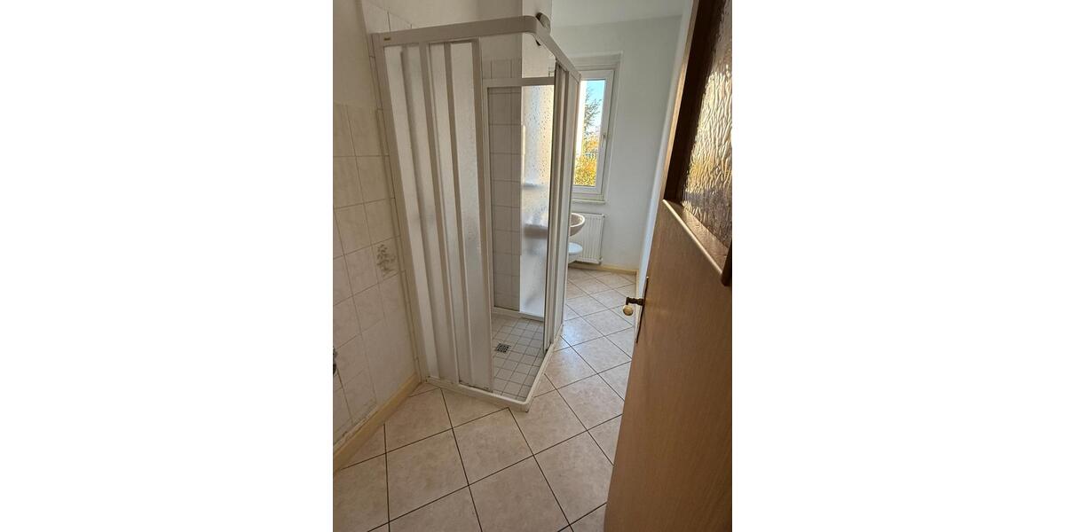 Erdgeschoßwohnung Demmin - 1 Zimmer, 37 m&sup2;, 280&euro; | Angebot:26705595