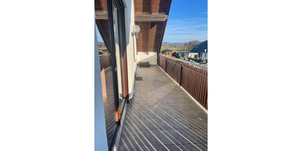 Dachgeschoßwohnung Hofbieber - 2 Zimmer, 65 m&sup2;, 520&euro; | Angebot:25170151