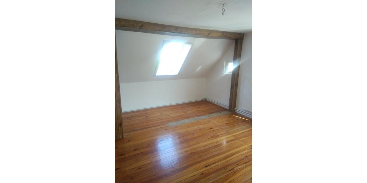 Dachgeschoßwohnung Putbus - 3 Zimmer, 79 m&sup2;, 600&euro; | Angebot:25838805