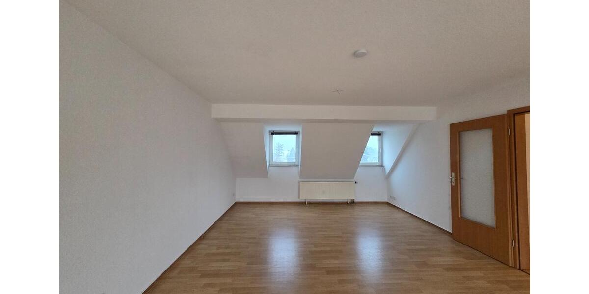 Dachgeschoßwohnung Forst (Lausitz) - 1 Zimmer, 60 m&sup2;, 360&euro; | Angebot:24962955