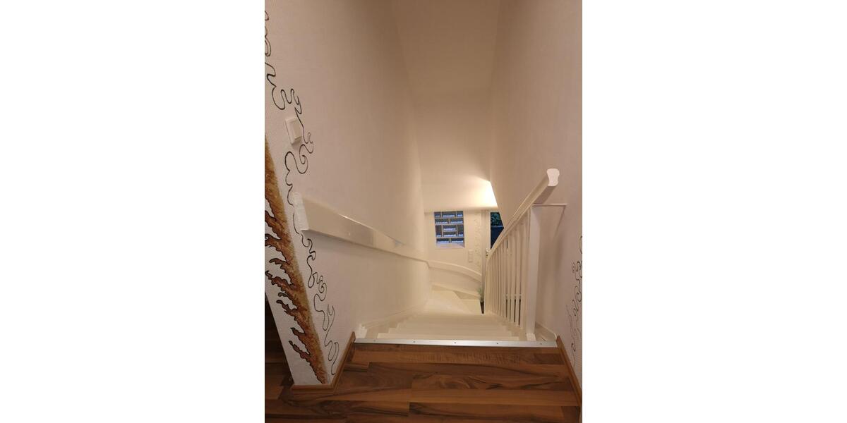 Etagenwohnung Wächtersbach - 4 Zimmer, 96 m&sup2;, 900&euro; | Angebot:24347291