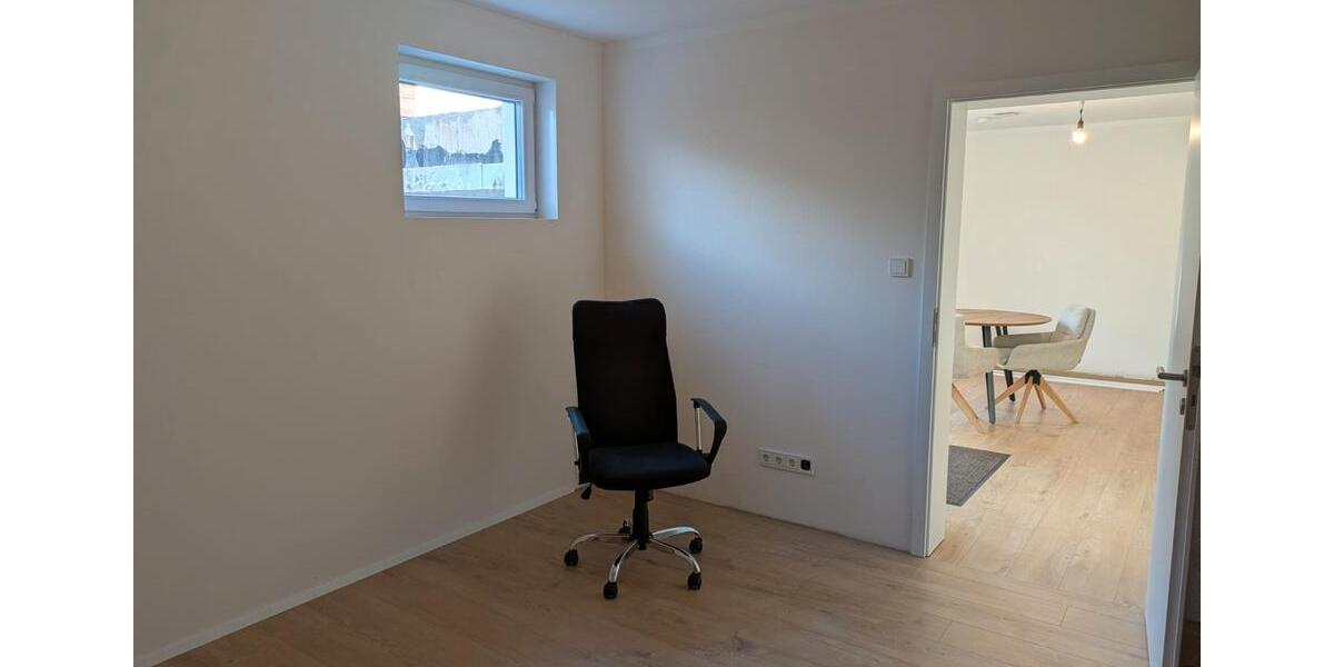 Etagenwohnung Wackersdorf - 2 Zimmer, 50 m&sup2;, 580&euro; | Angebot:26018681