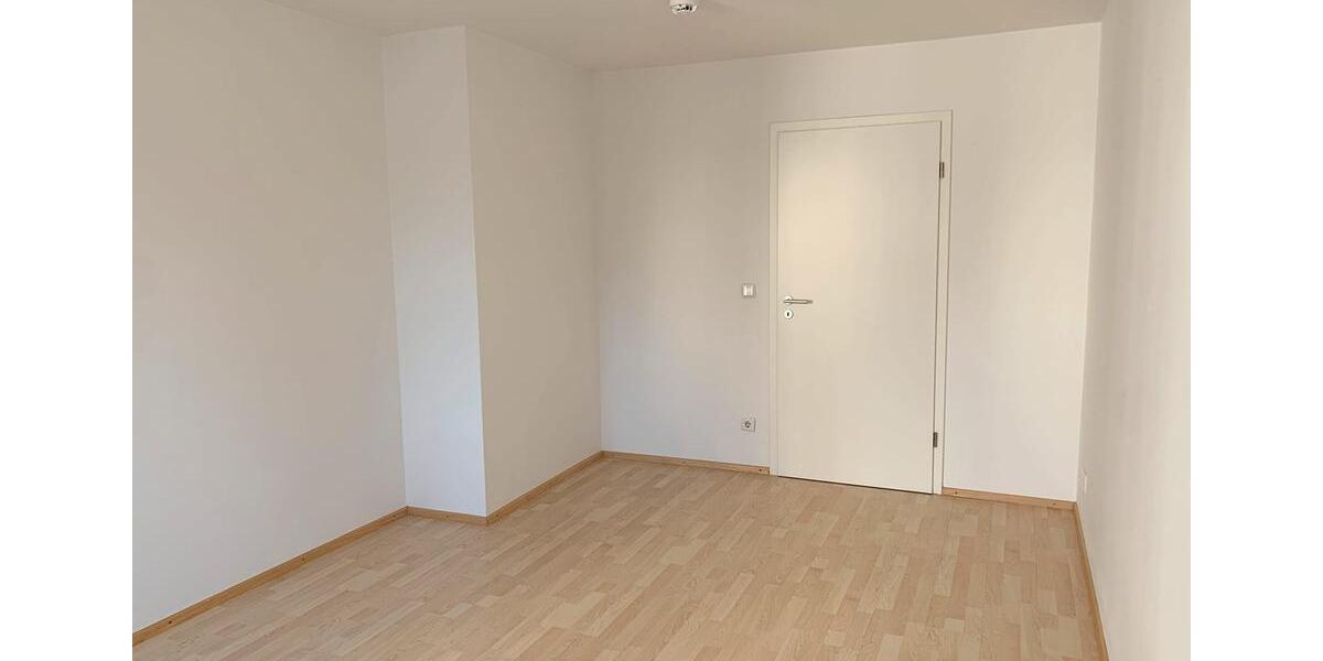 Etagenwohnung Geretsried - 3 Zimmer, 97 m&sup2;, 1.450&euro; | Angebot:24803138