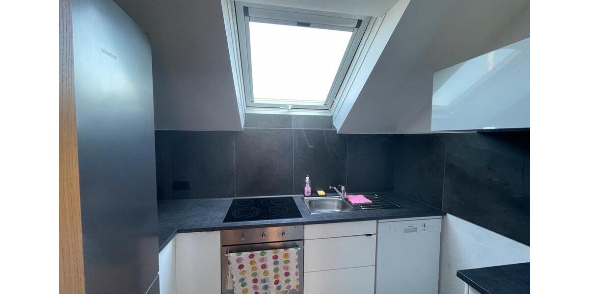 Wohnen auf Zeit Ludwigsburg Oßweil - 3 Zimmer, 15 m&sup2;, 600&euro; | Angebot:24875245