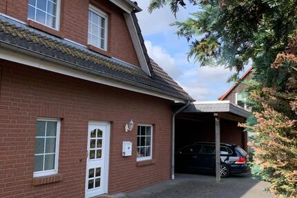 Gemütliche Doppelhaushälfte 3 SchlafZimmer +Bonusraum, Kamin, EBK