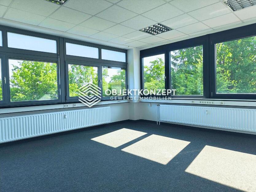 Lichtdurchflutete Büros mit Top-Ausstattung und vielseitiger Nutzung – jetzt provisionsfrei mieten!