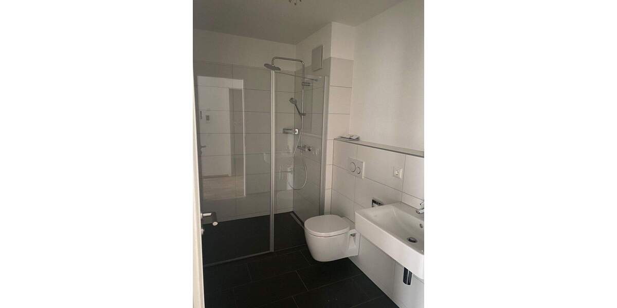 Etagenwohnung Weil am Rhein - 2 Zimmer, 53 m&sup2;, 1.025&euro; | Angebot:25703779