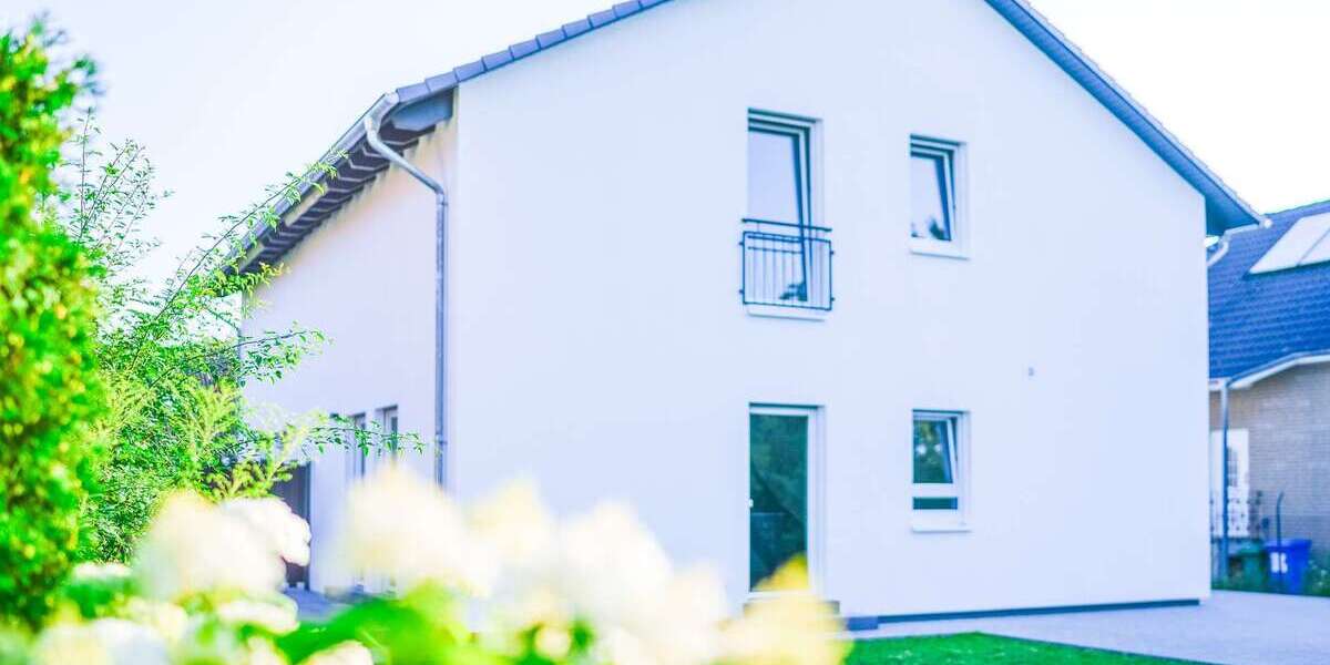Einfamilienhaus Blankenfelde-Mahlow Mahlow - 4 Zimmer, 104 m&sup2;, 2.000&euro; | Angebot:27200527