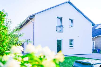 Haus Blankenfelde-Mahlow Mahlow - 4 Zimmer, 104 m&sup2;, 2.000&euro; | Angebot:27200527